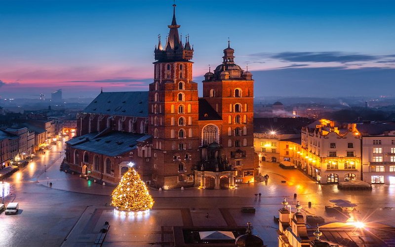 Kraków Old Town & Royal Castle &mdash; IK Travels Krak&oacute;w